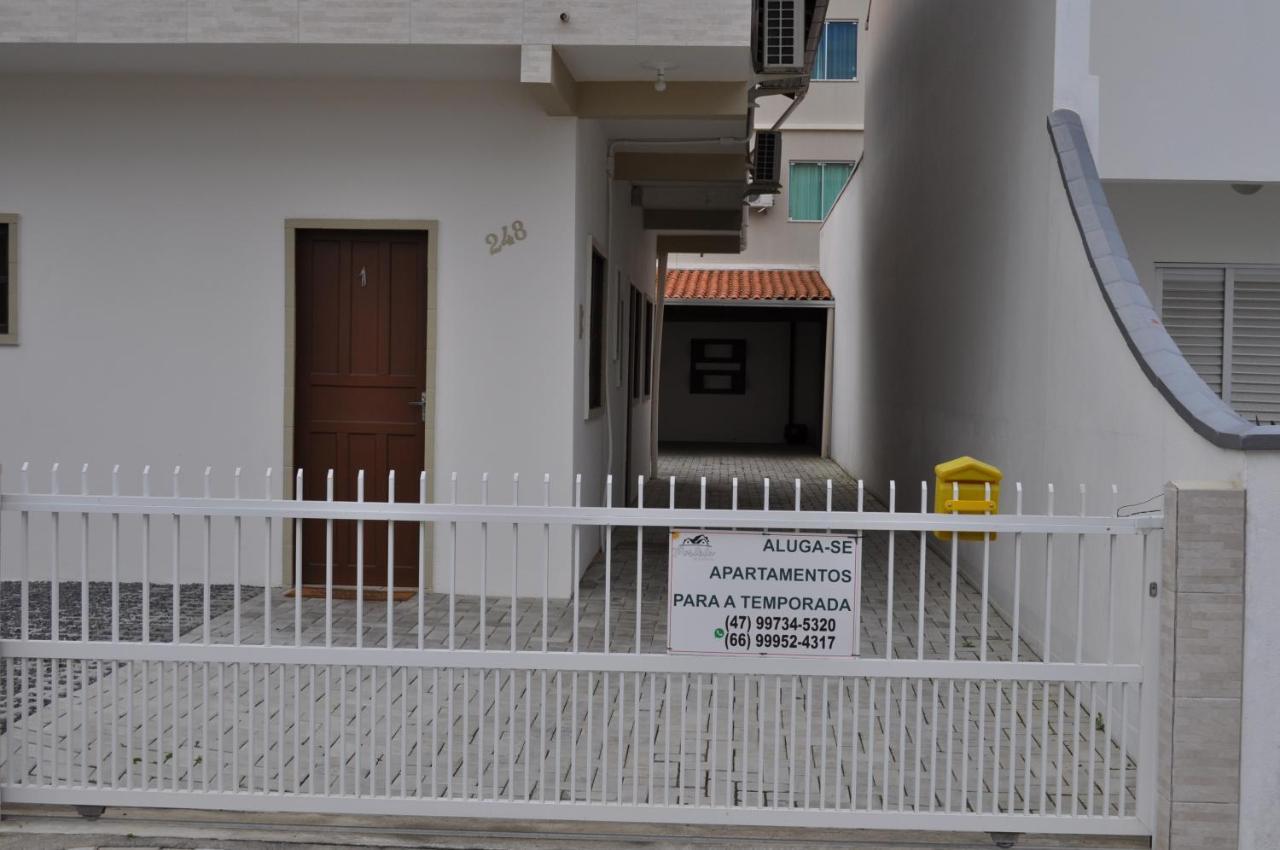 Apartamentos Bombinhas - 140 Metros Da Praia 외부 사진